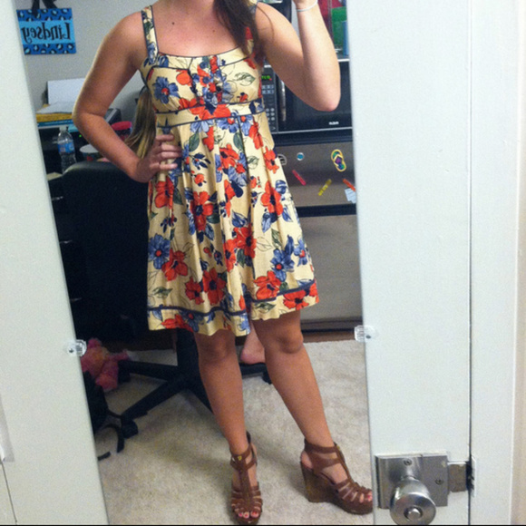 Jessica Simpson Dress - Picture 2 of 9